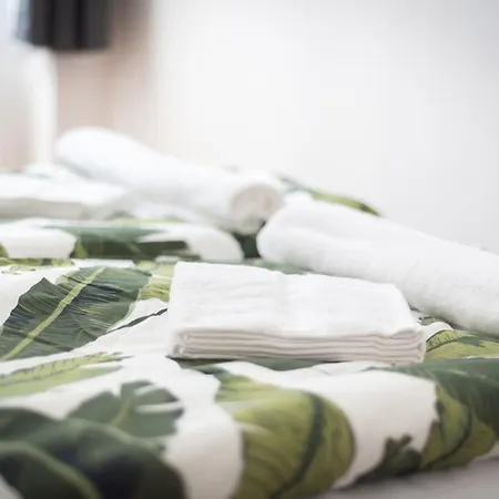 Free Parking - Dob50 Spacious - 2 Separate Bedroom, 5 People, Ac, Wifi * Boedapest