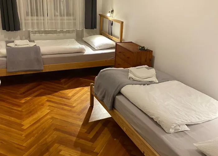 Free Parking - Dob50 Spacious - 2 Separate Bedroom, 5 People, Ac, Wifi Apartmán Budapešť
