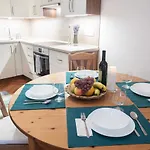 Free Parking - Dob50 Spacious - 2 Separate Bedroom, 5 People, Ac, Wifi * Boedapest