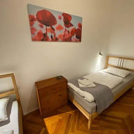 Free Parking - Dob50 Spacious - 2 Separate Bedroom, 5 People, Ac, Wifi דירה *